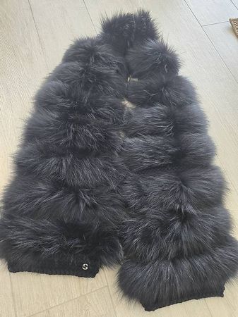 Original Gucci Schal aus Blue Frost Fox Fell (Finnland)