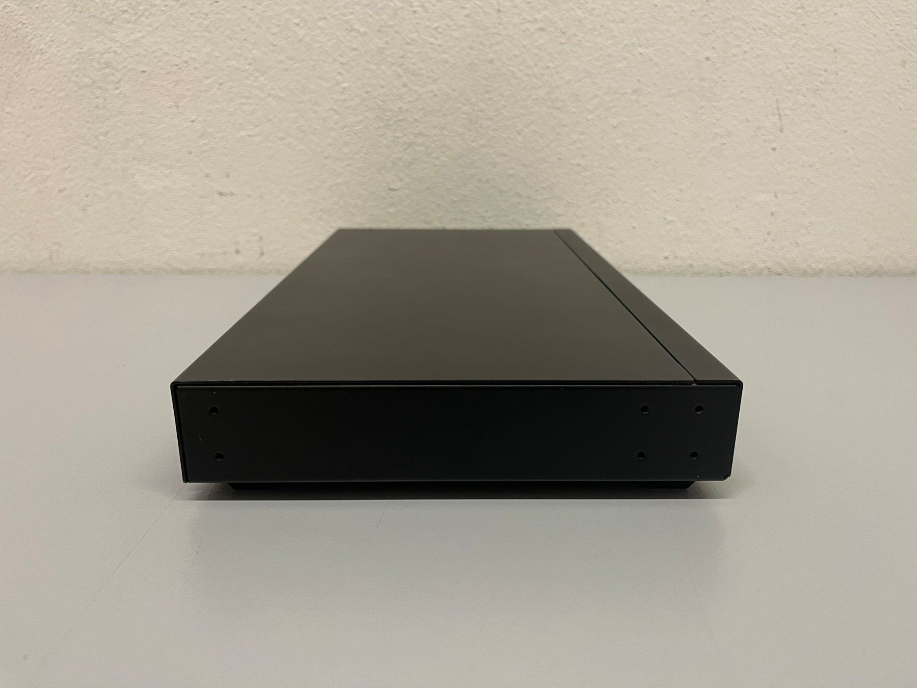 Hub & Switch: HQ AVSPLIT-28 HDMI Verteiler – Usato da Hochdorf venduto da av-electronics 6