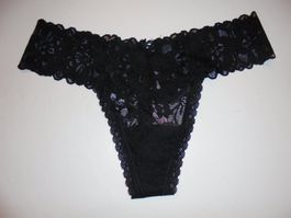 VICTORIA'S SECRET LACIE THONG, M, NEU