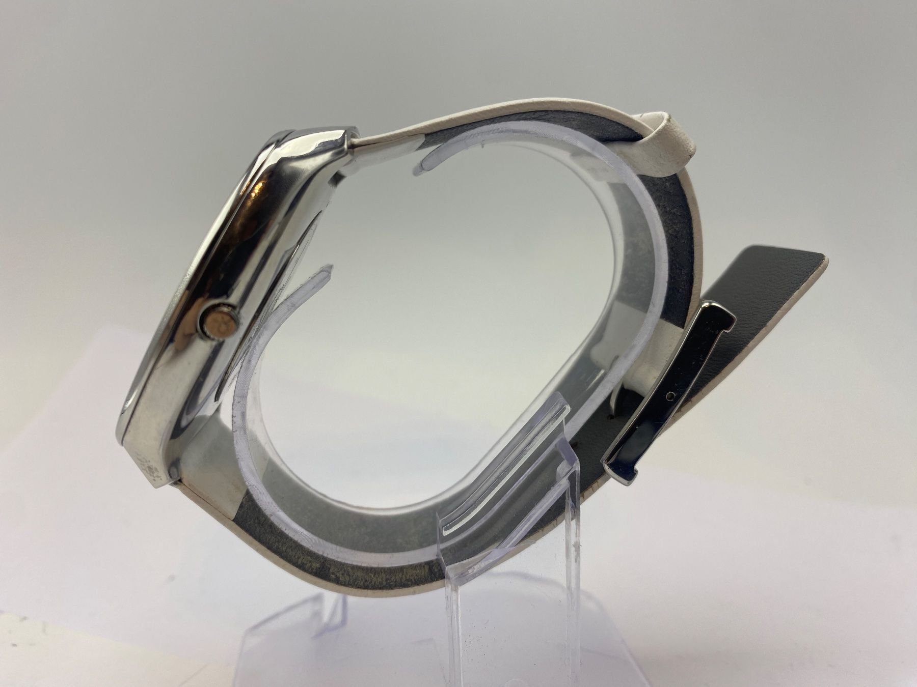 Calvin Klein Uhren: Calvin Klein Armbanduhr Kow 236 – Gebraucht aus Brüttisellen von AlphaOmega05 2