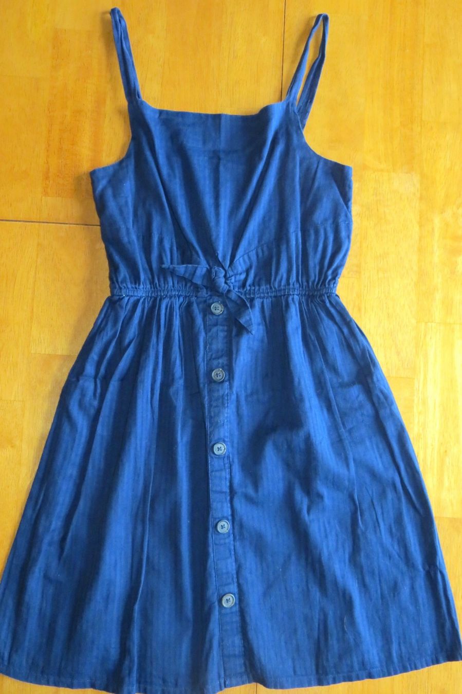 Vestiti & Gonne: Robe bleue C&A 146 – Usato da Athenaz (Avusy) venduto da cyrano476