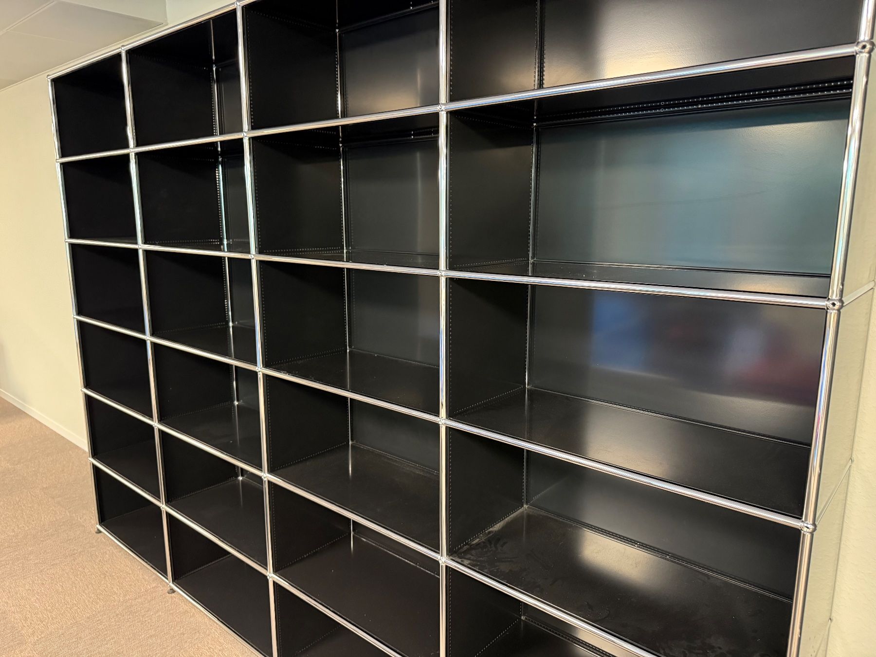 USM Regale: USM Haller Regal, schwarz, guter Zustand – Gebraucht aus Arlesheim von kifa02 1