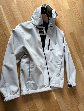 Zara Jungen Jacke mit Kapuze grau Grösse 152 neu