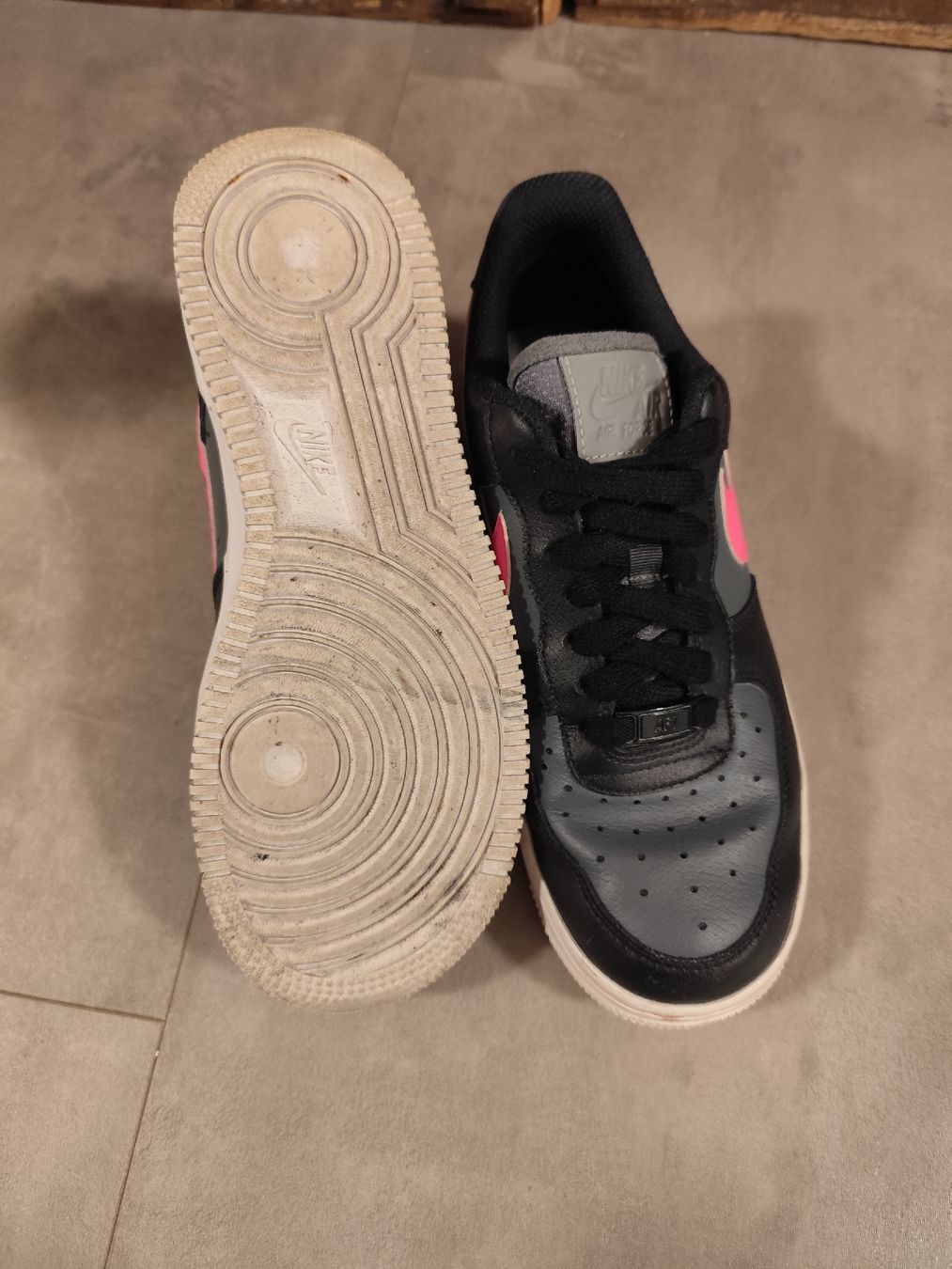 Nike Herrenschuhe: Nike Airforce 1 Gr. 36.5 – Gebraucht aus Wangen an der Aare von CheyenneSpahni 2