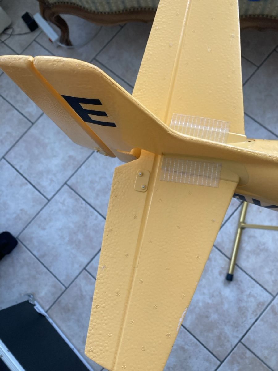E-Flite Modellismo RC: E-Flite Trojan 1.1m (PNP) – Difettoso da Mellingen venduto da Canti10 6