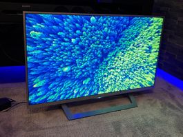 Sony Bravia "32" Full HD Smart-TV – Silber & Top Zustand!