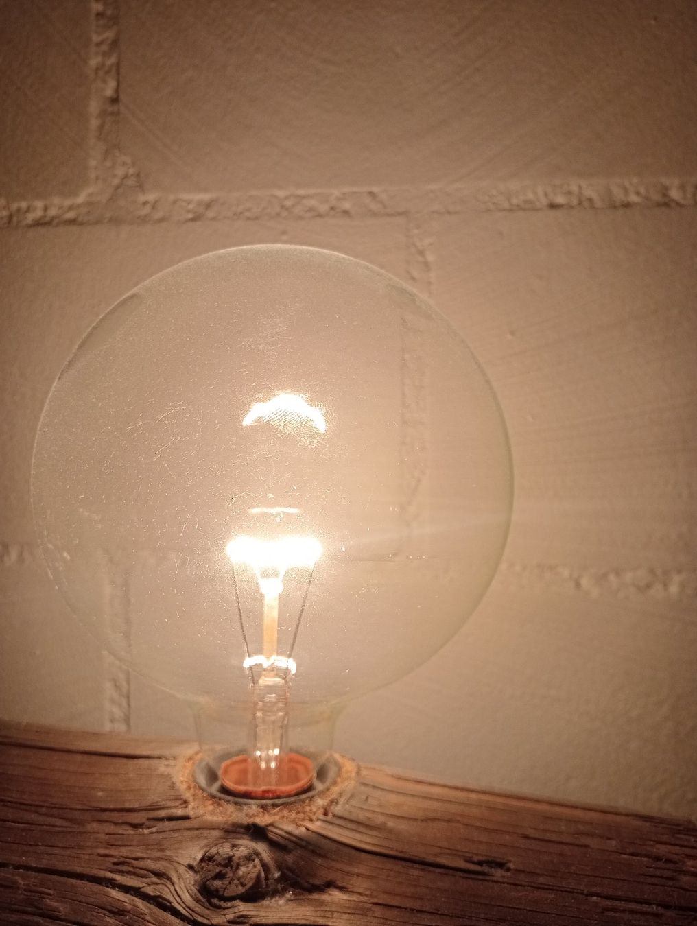Lampade: Glühbirne Gross, E27, 60W, selten! – Usato da St.Niklausen LU venduto da Wirdbereitsverwendet 5