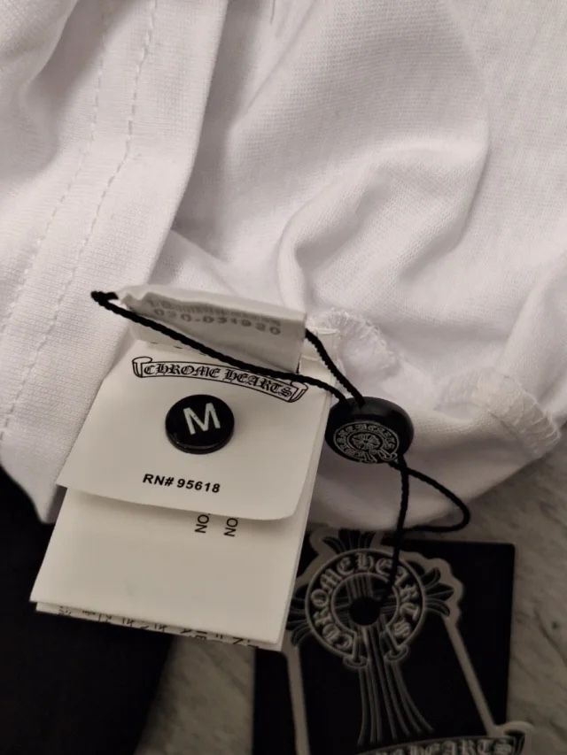 Chrome Hearts T-shirts: Chrome Hearts Longsleeve – Neuf (Voir description) à Allschwil par lor_6cgq 6