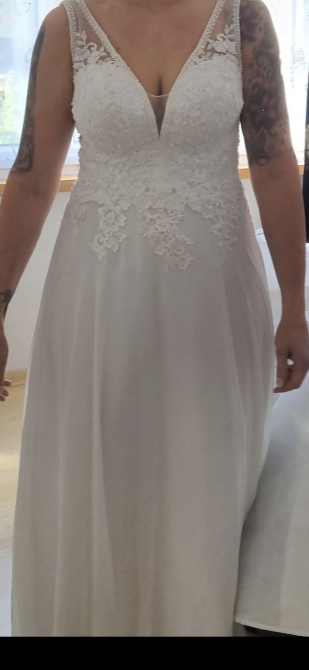 Robes: Hochzeitskleid – D'occasion à Safenwil par Nickelback90 6