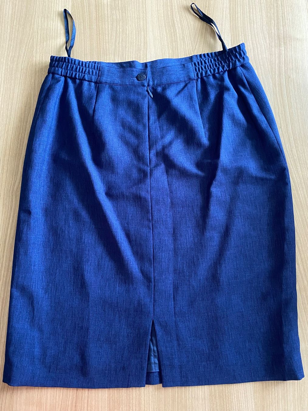 Costumi: Kostum mit Jupes blau - Grösse 44 – Usato da Galgenen venduto da bibibalu5 1