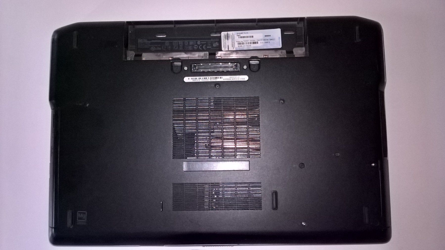 Dell Notebooks: Dell Latitude E6520 Core i7 SSD Windows 11 Pro 25H2 – Gebraucht aus Buchs SG von johjo01 6