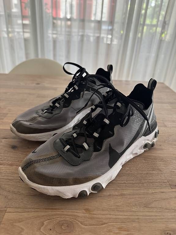 Chaussures hommes: Nike React Element Gr. 44.5 – D'occasion à Zürich par dominicmueller87