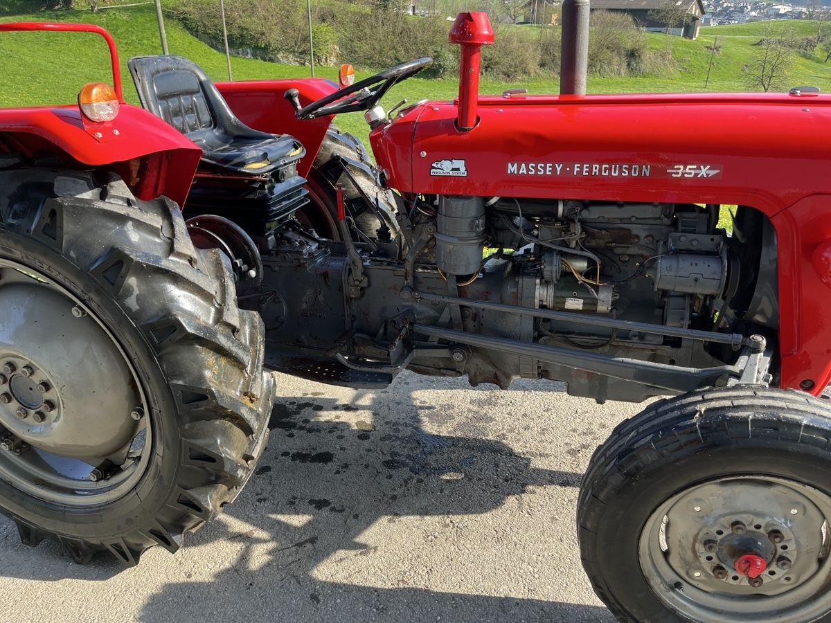 Massey Ferguson Trattori: Massey Ferguson 35X – Usato da Kerns venduto da Kerns1 4