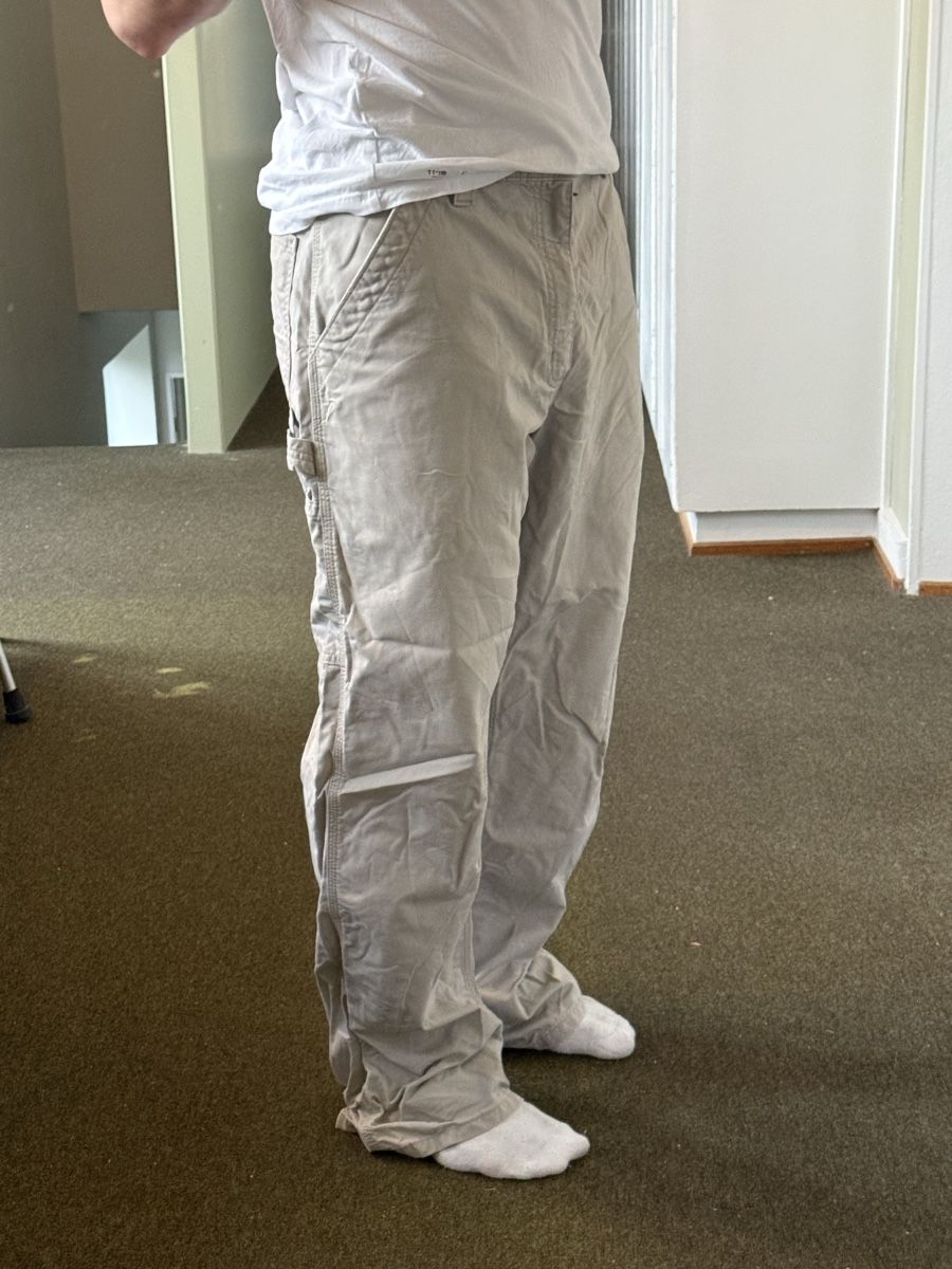 Carhartt Hosen: Carhartt relaxed fit  – Gebraucht aus Zürich von noa_px22