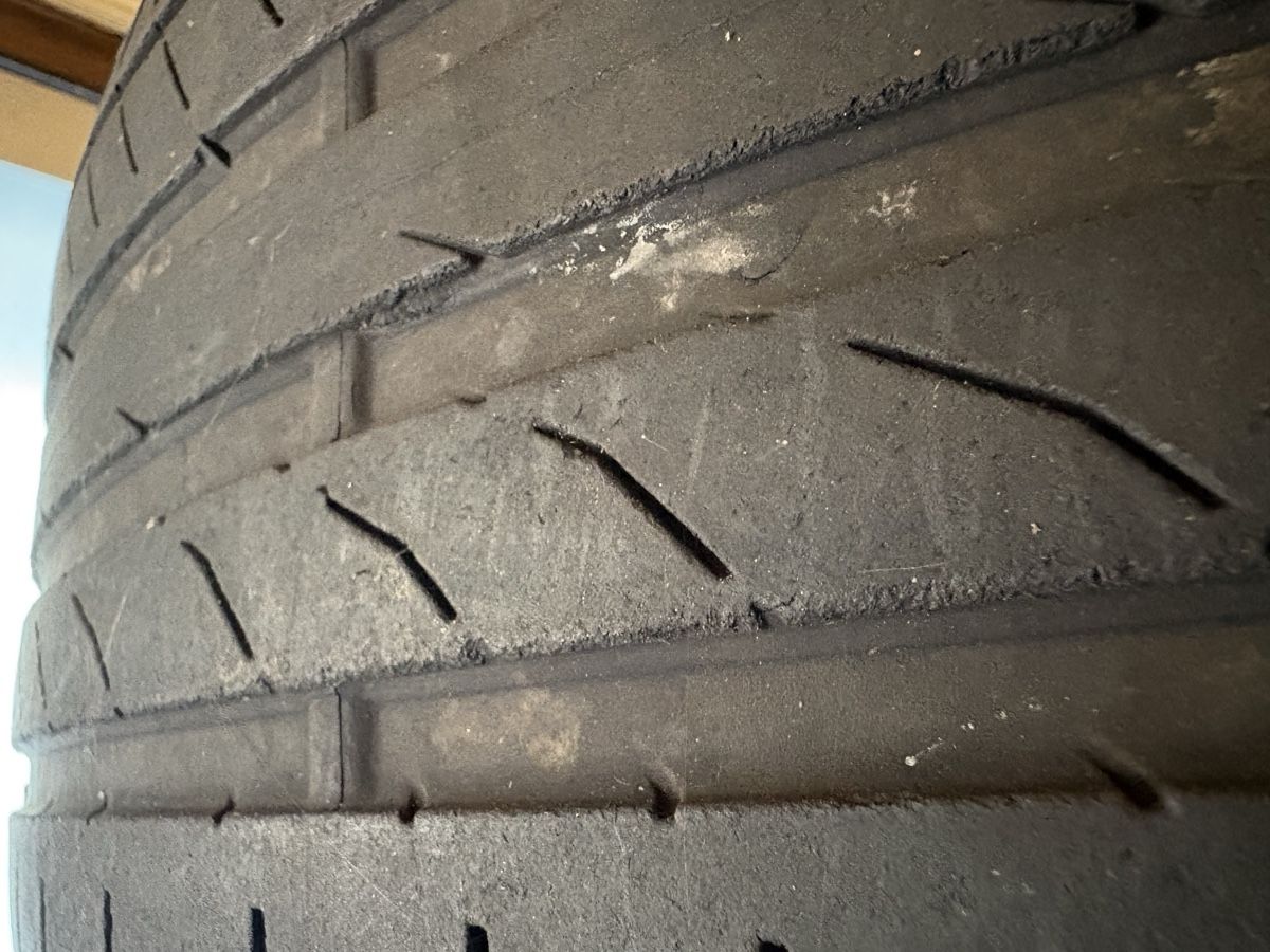 Continental Pneumatici & Ruote complete: 2 Conti-Reifen gebraucht. – Usato da Winterthur venduto da SimiA0102 1