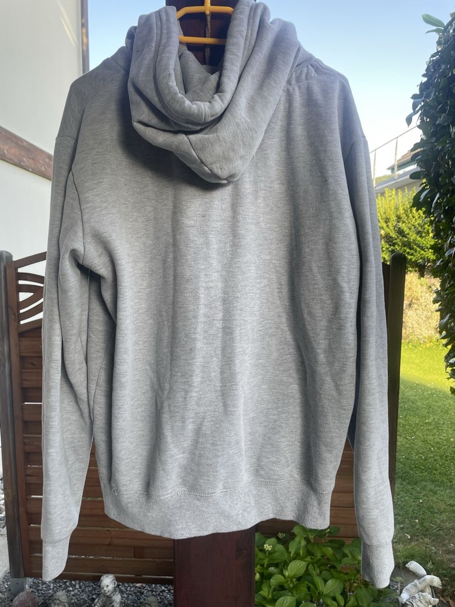 Maglioni & Felpe: Kapuzen Pullover Marke FLGNTLT – Usato da Muhen venduto da marc1995 1