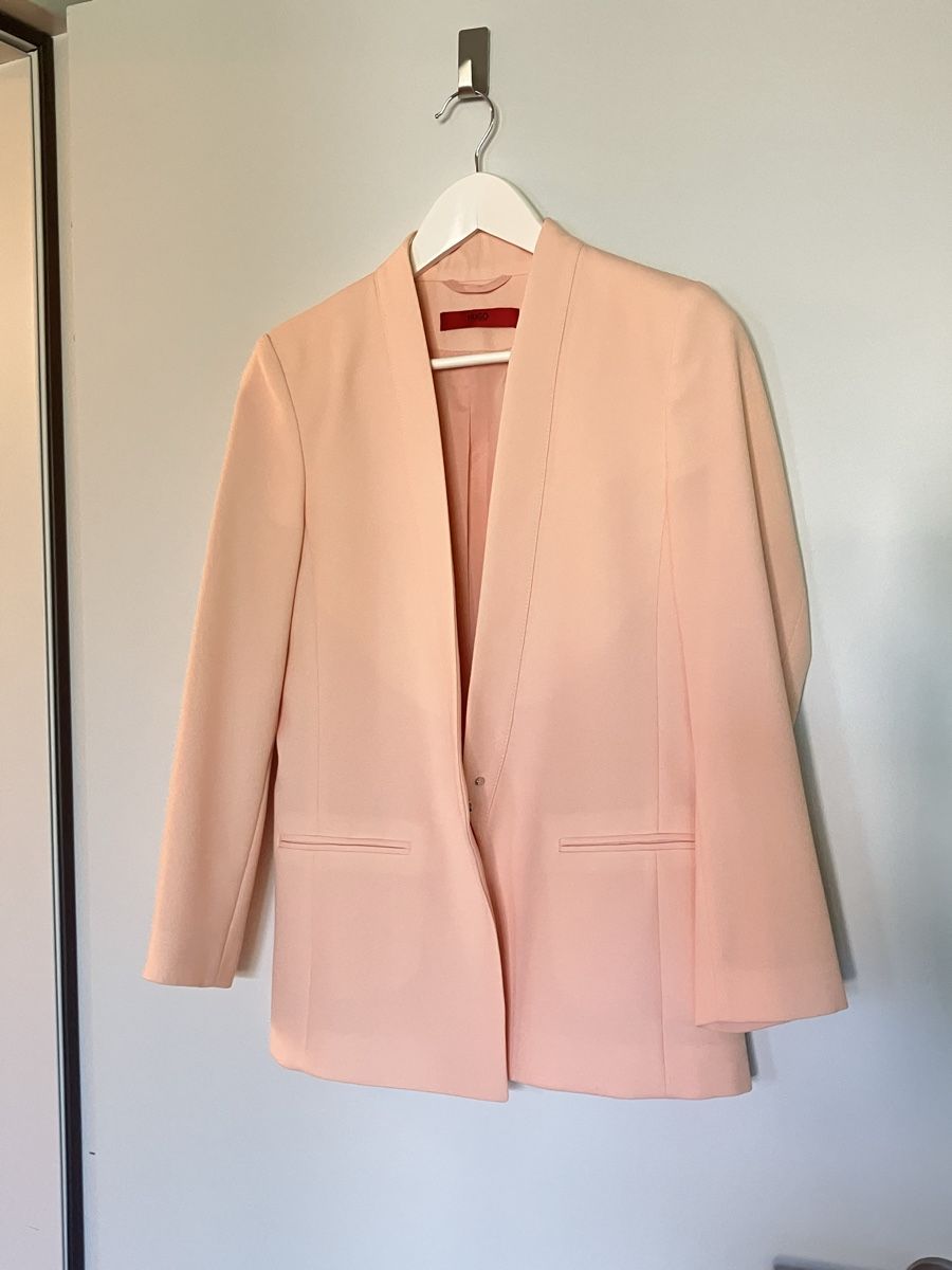 Hugo Boss Completi & Tailleur: Hugo Boss Anzug Apricot 36/38 – Usato da Zürich venduto da bet_pjx9