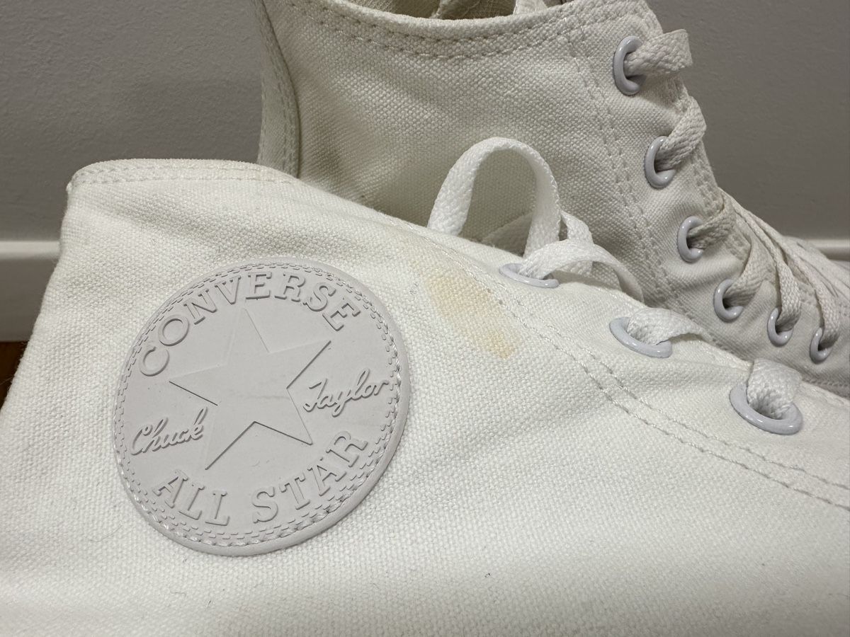 Converse Herrenschuhe: Converse Chuck Taylor High Weiss Gr. 46.5 Top – Gebraucht aus Dietikon von Faarai 2