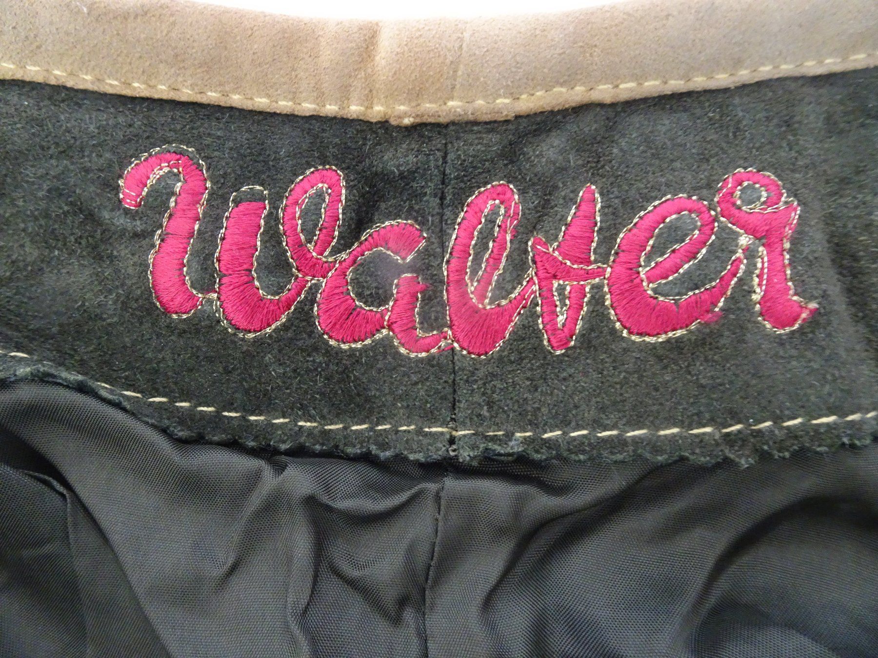 Completi & Tailleur: Wunderschöner Wildleder-Hosenanzug – Nuovo (secondo la descrizione) da männedorf venduto da purzelchen 9