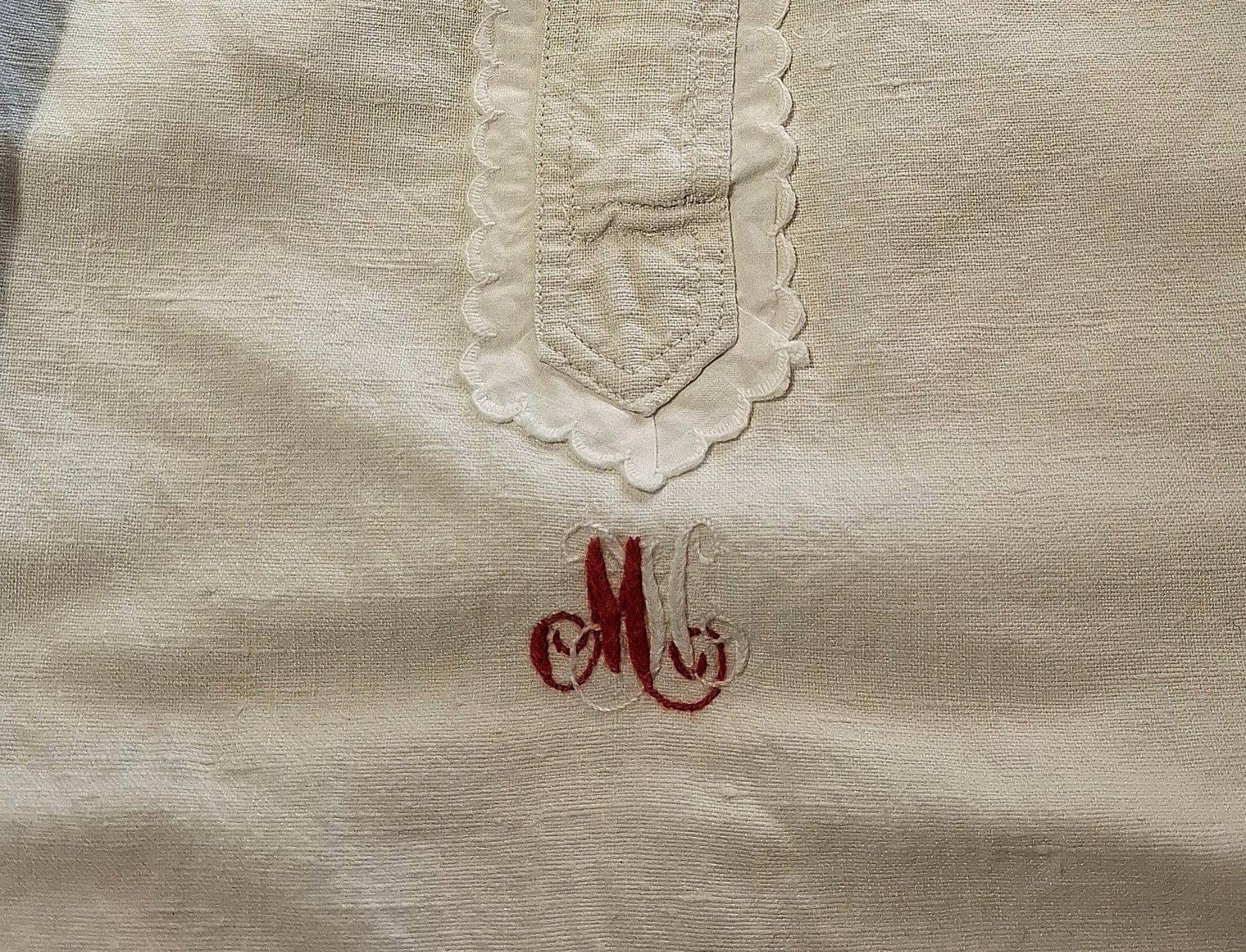Blusen: ANTIKES LEINENHEMD MIT BORDÜRE, UM 1900 – Gebraucht aus Grüningen von Kartensammler 1