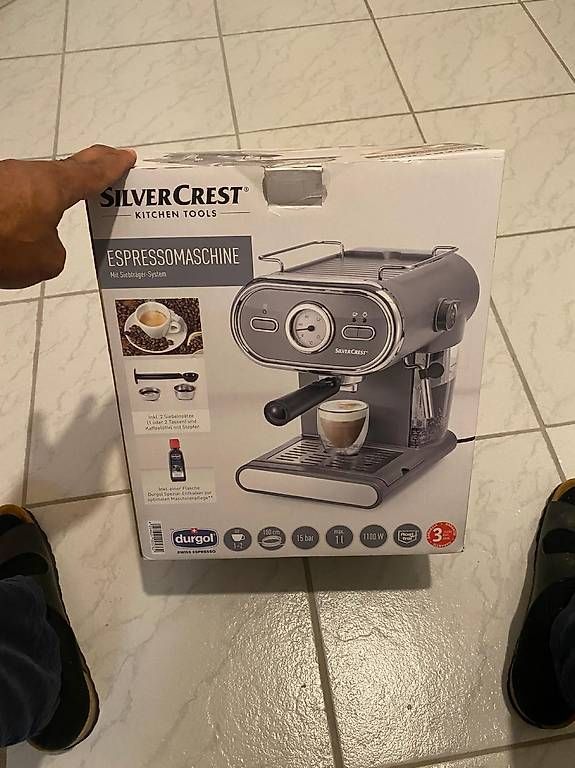 SilverCrest Kaffeemaschinen & Espressomaschinen: SilverCrest Espressomaschine (Siebträger) – Gebraucht aus Niedergösgen von emi_v7qx