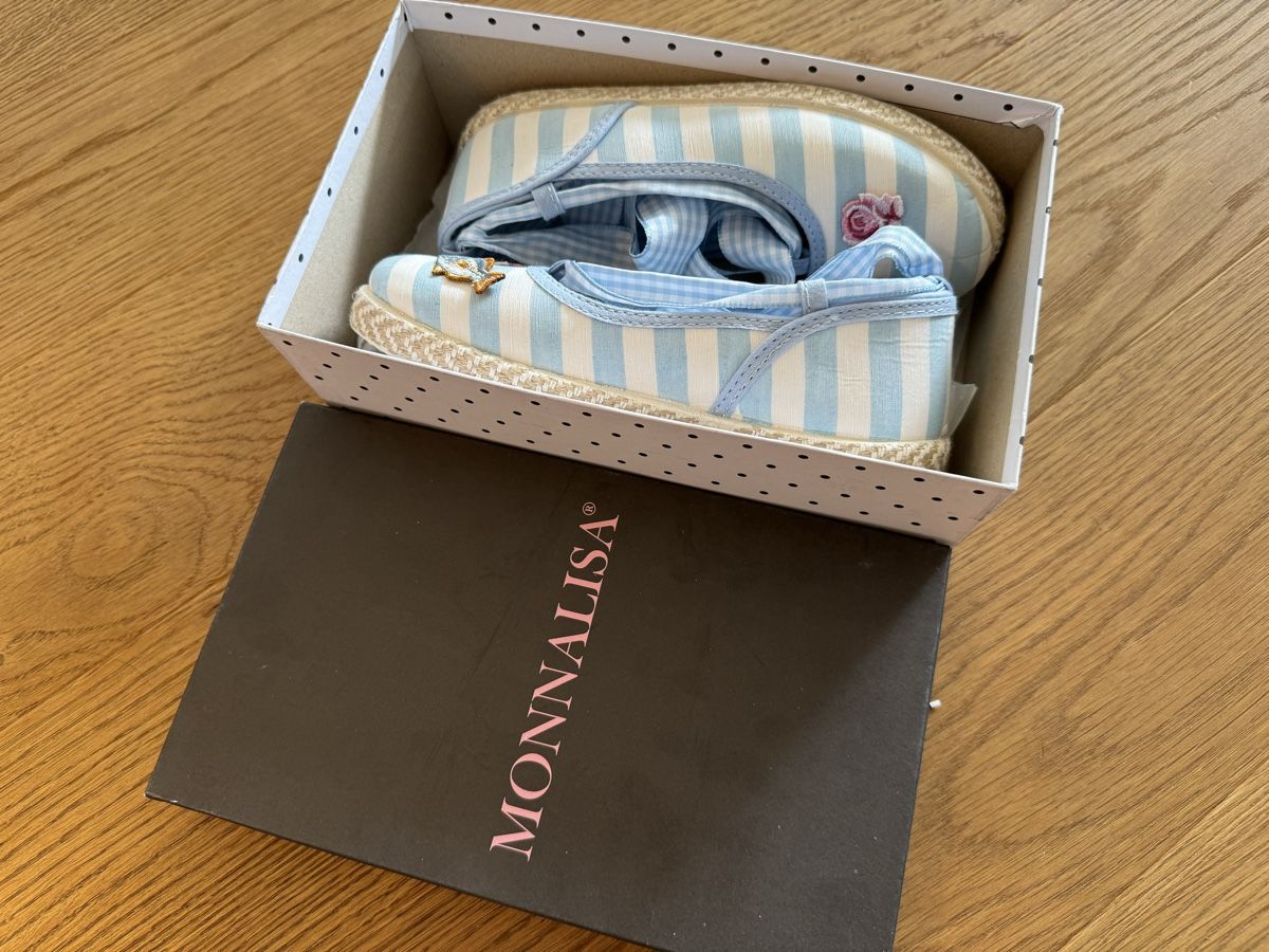 Schuhe für Mädchen: Monnalisa Schuhe Gr.32 Neu! – Neu und originalverpackt aus Genthod von Tidus04 4