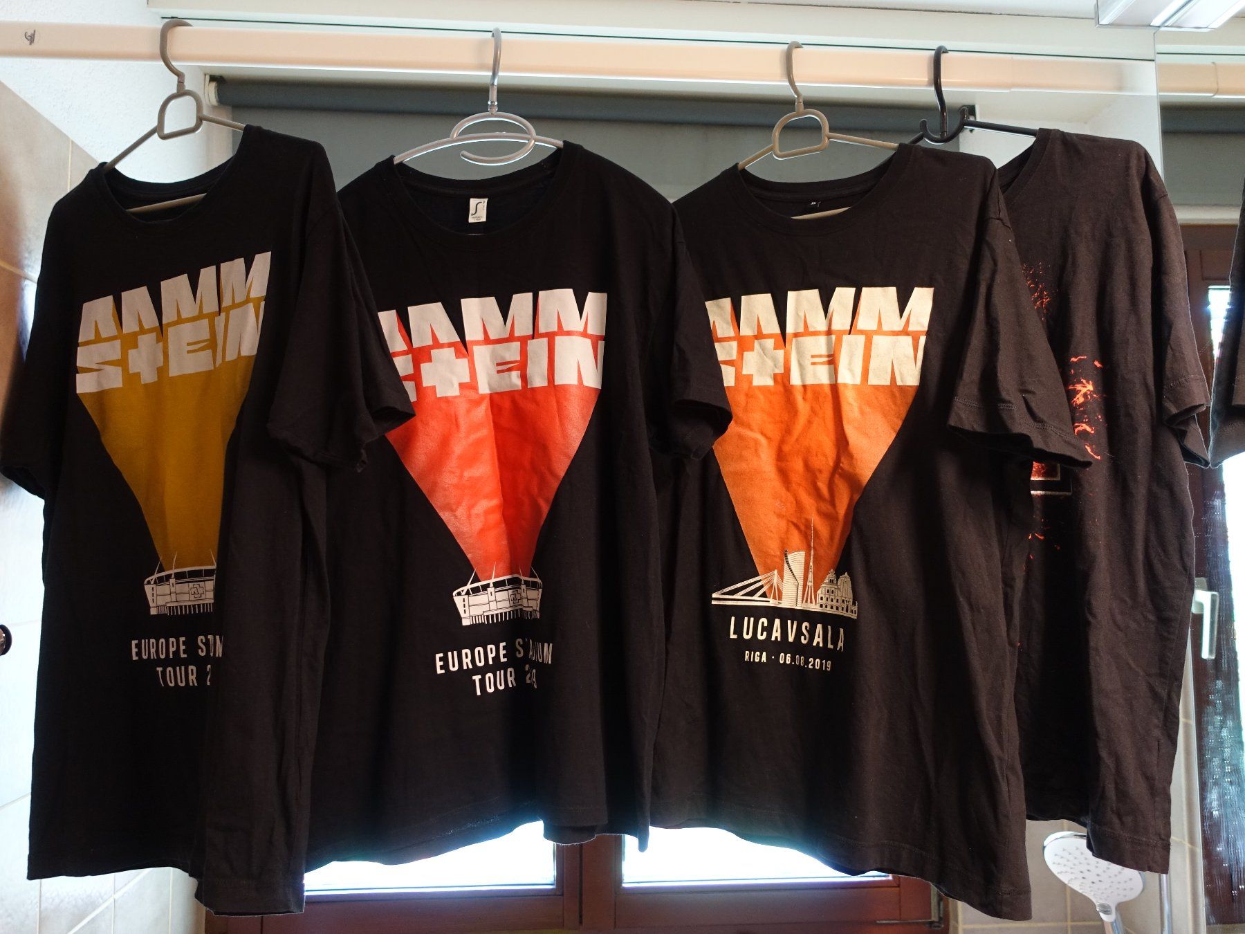 T-Shirts: Rammstein T- Shirts 4 St. + 1 Gratis – Gebraucht aus Glattfelden von tdlubek