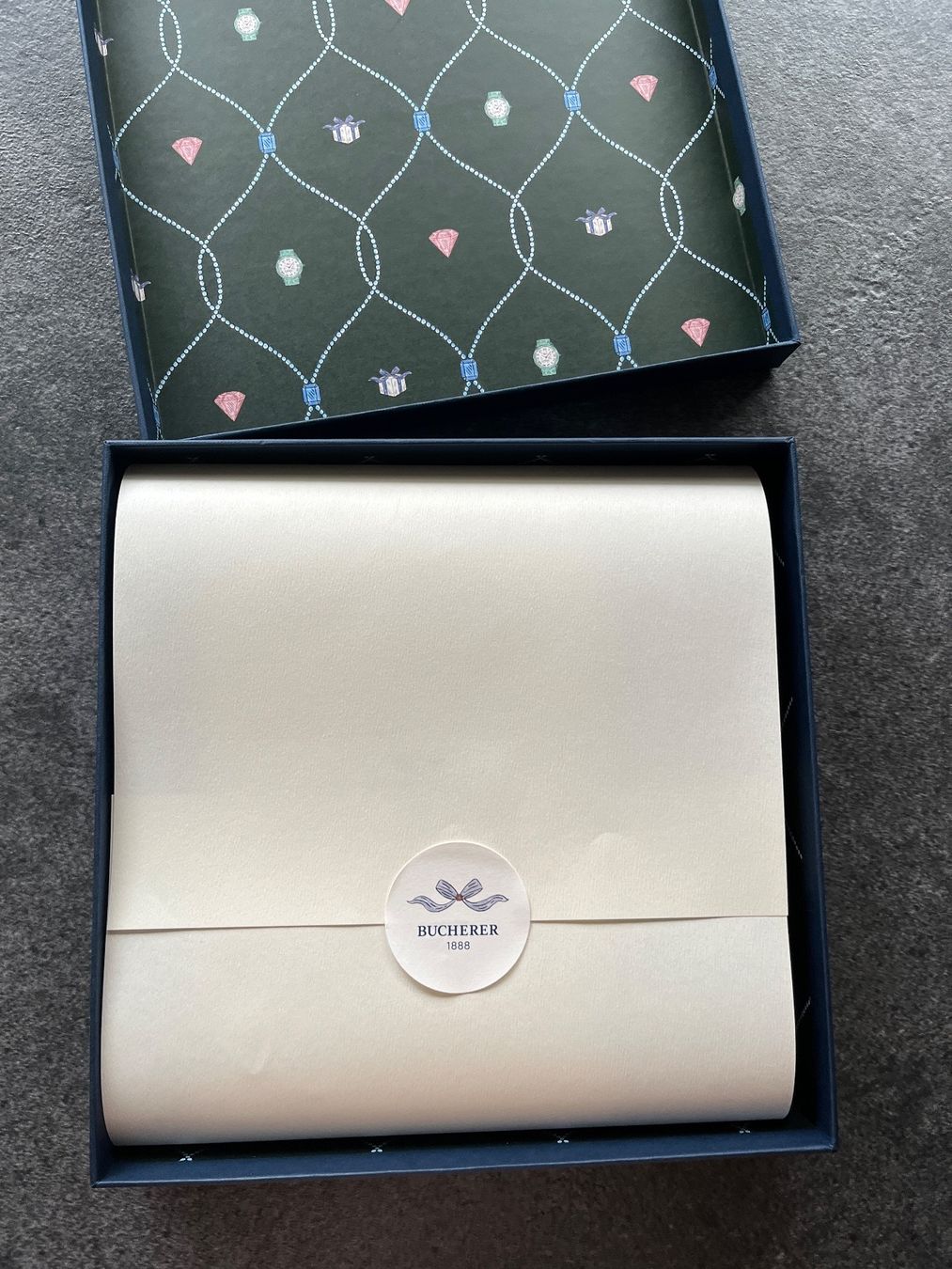 Set di tavolo e panche: BUCHERER Weihnachtsgeschenkbox, Tischset – Nuovo e nell'imballaggio originale da Kilchberg ZH venduto da Simple.Life 3