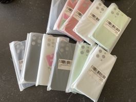 Coque iPhone 13 Pro Neuf (couleur à choix)