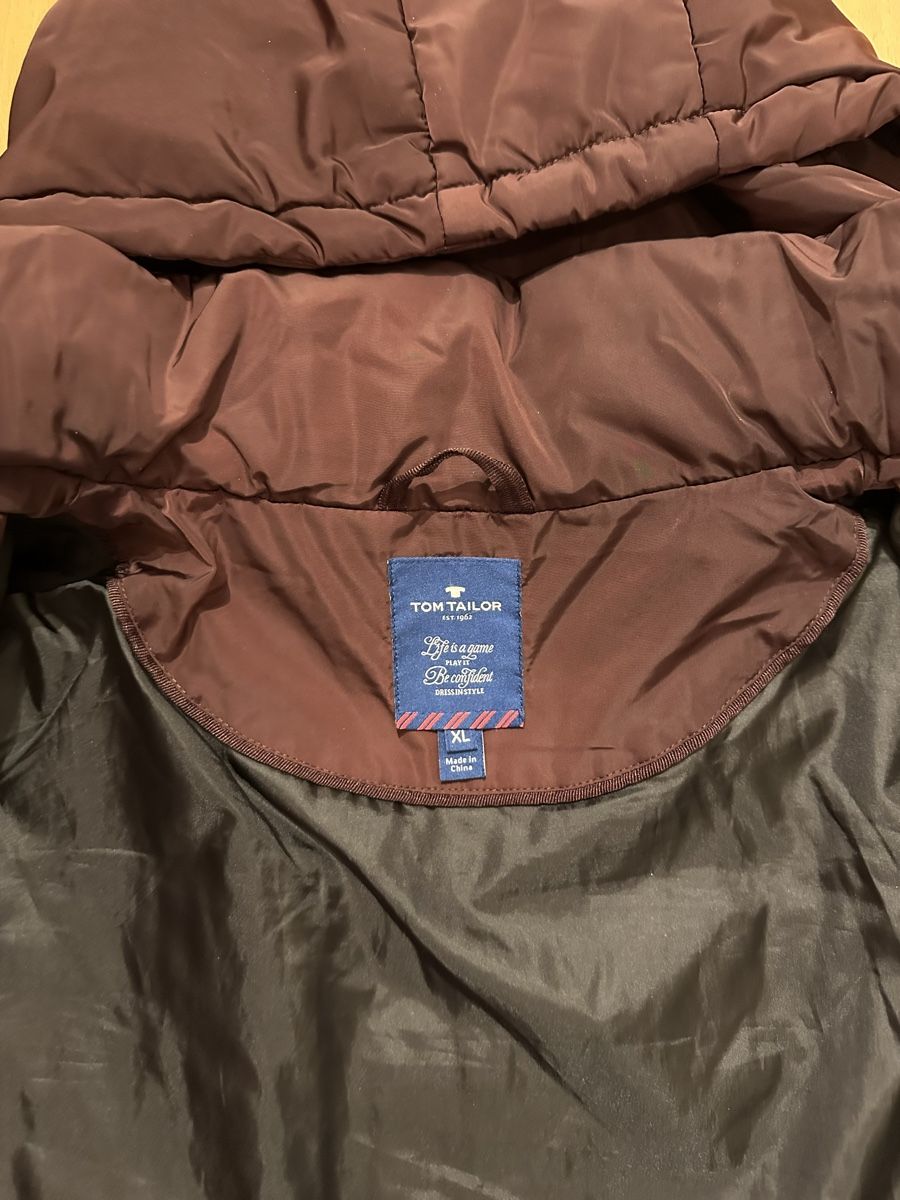 Tom Tailor Giacche: Winterjacke Tom Tailor Gr. XL – Usato da Herisau venduto da hub_kfk9 3