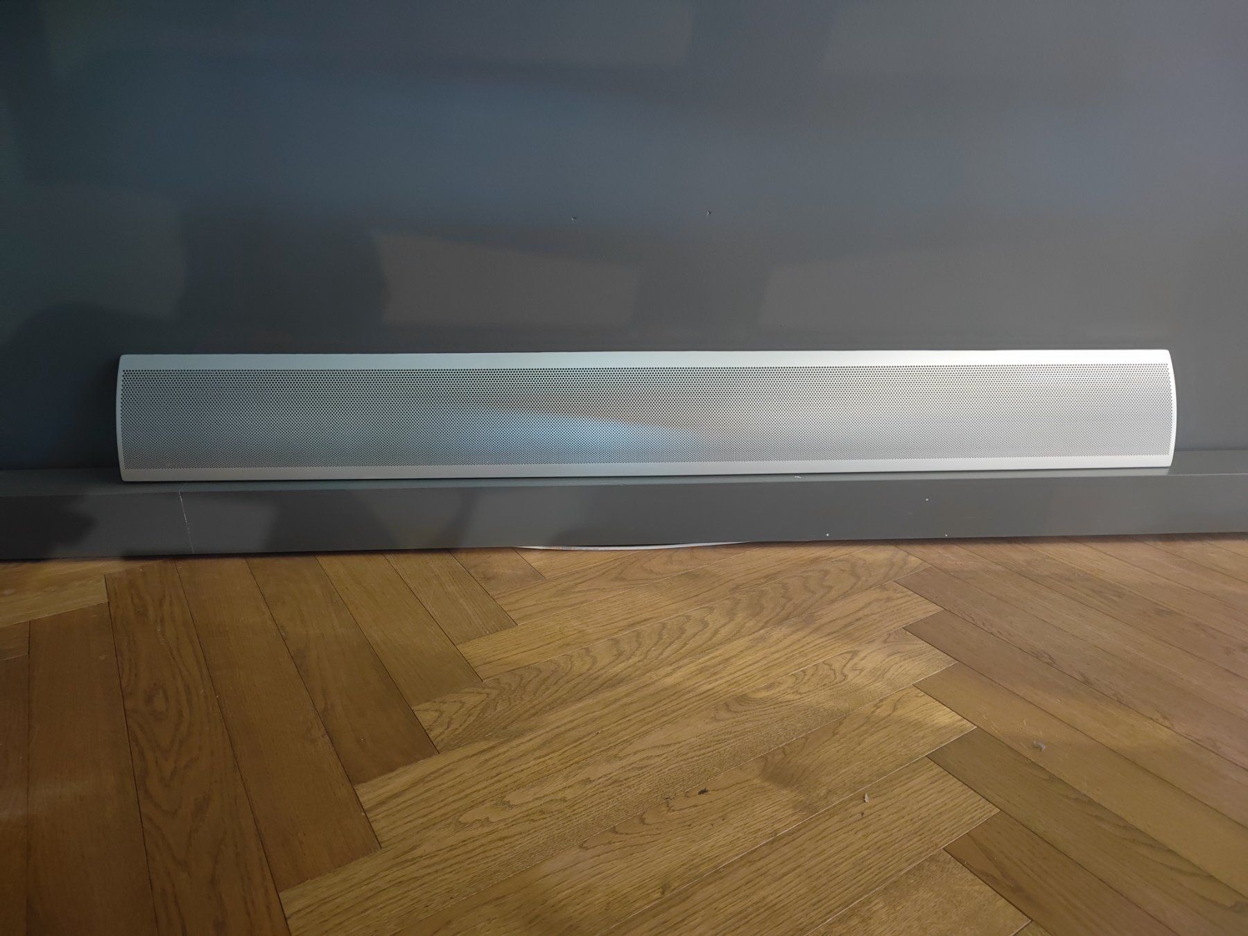 Bang & Olufsen Fernseher: Front cover Beovision Eclipse Alu Bang & Olufsen – Neu (gemäss Beschreibung) aus Sion von Bang-OlufsenSion