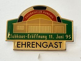 1 Pin Fussballclub Gunzwil Clubhaus Eröffnung Ehrengast 1995