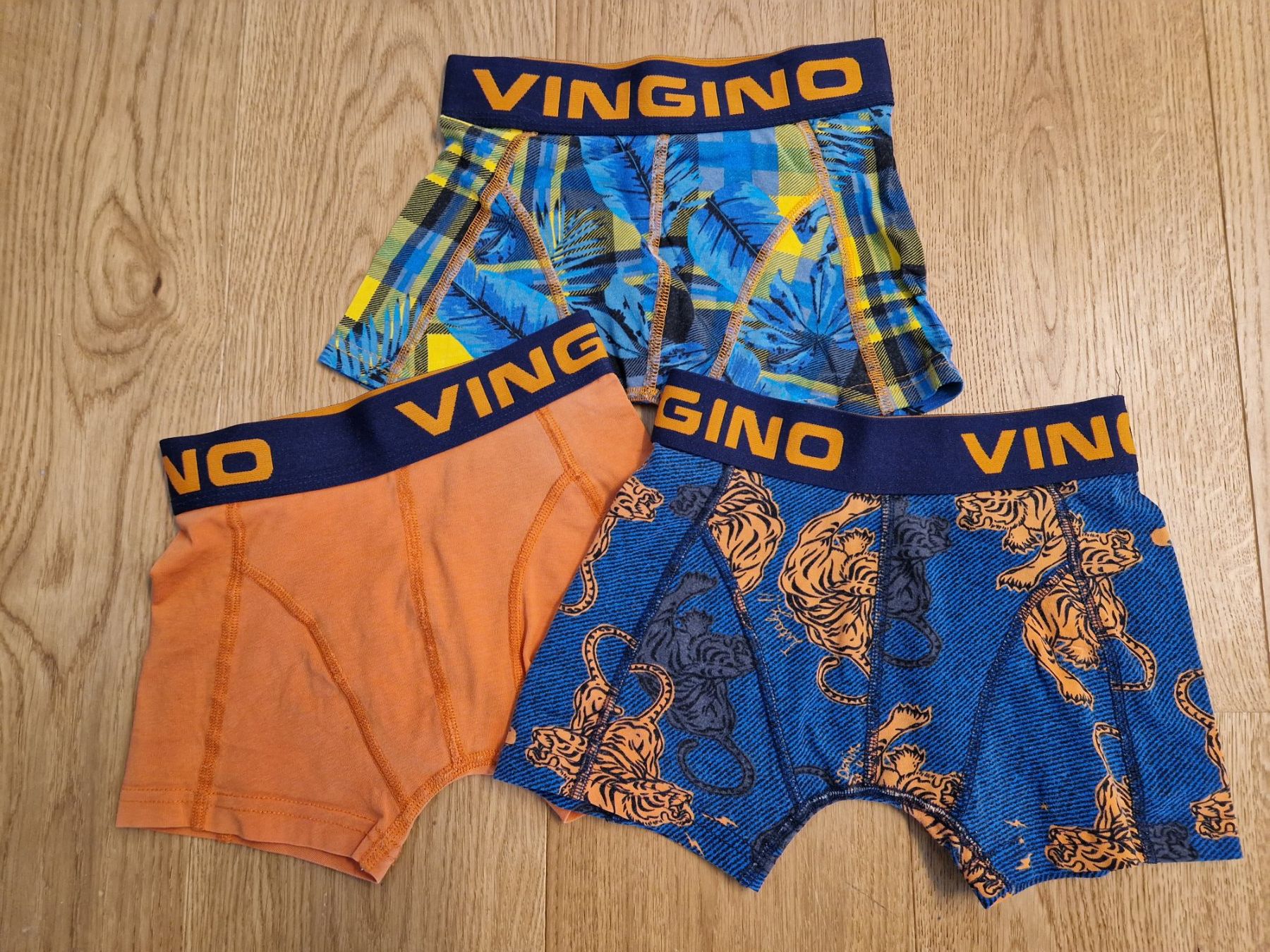 Vingino Biancheria intima: Boxershorts Gr. 116/128 Vingino – Usato da Davos-Dorf venduto da Bpelikan