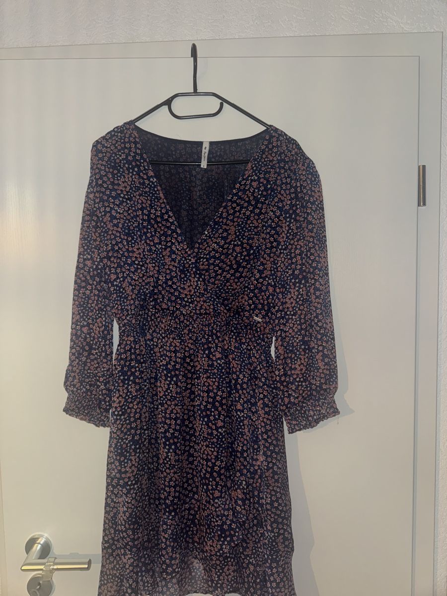 Pepe Jeans Vestiti: Robe Pepe Jeans – Usato da Eclépens venduto da Lisa148900