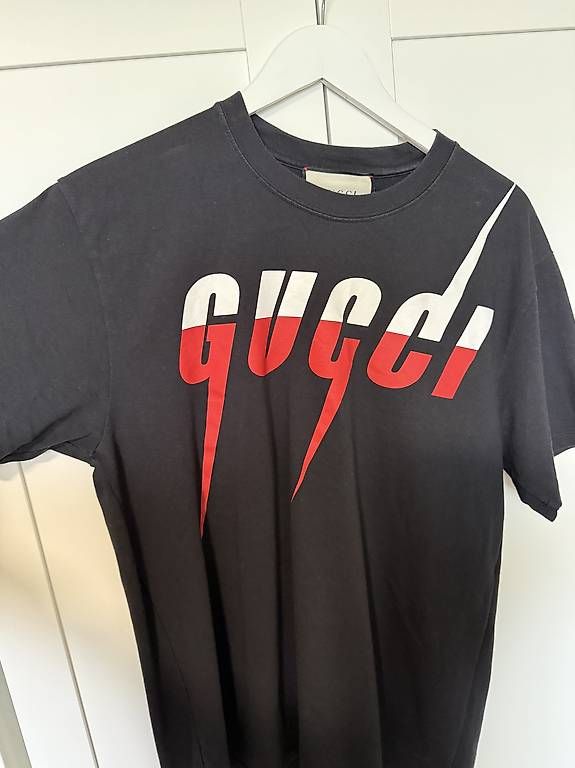 T-shirt: Gucci/Off-White T-Shirt – Usato da Niederwangen BE venduto da taygun