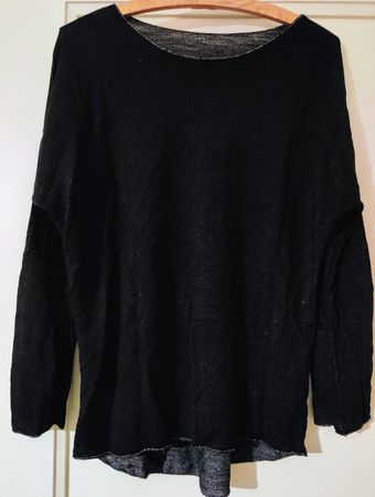Schwarzer leichter Pullover Gr. S/M - ideal für Herbst! 🍂