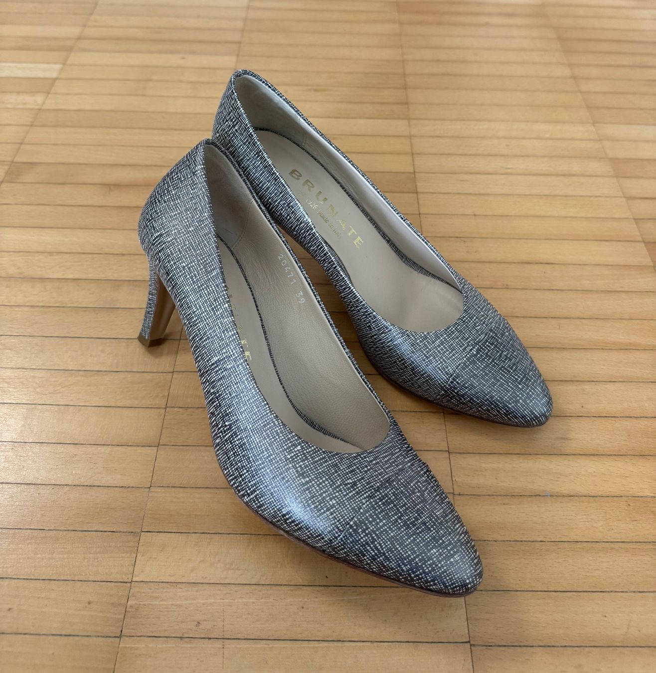 Brunate Damenschuhe: Brunate Pumps Gr. 39 – Neu (gemäss Beschreibung) aus Frauenfeld von LIL_NA 1