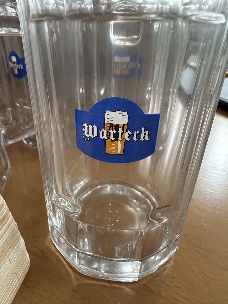 Warteck Bicchieri: 5 Biergläser Warteck Bierdeckel – Usato da Gelterkinden venduto da pebege 2