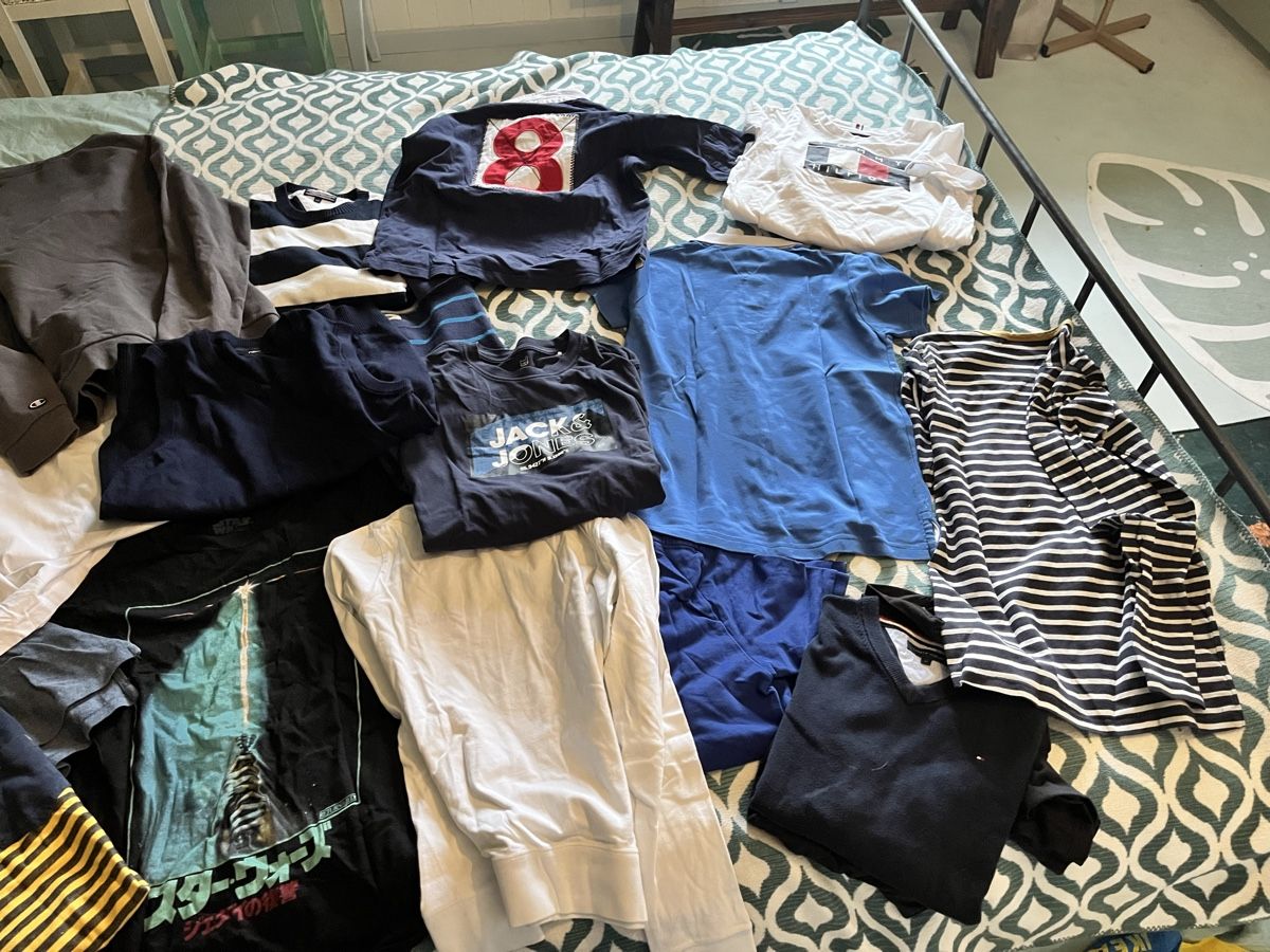 Tommy Hilfiger Lotti & Set di vestiti: Diverse Marken Kleider (Hilfiger/Ralph Lauren/Champion etc.) – Usato da Hochdorf venduto da Forestgreen 6