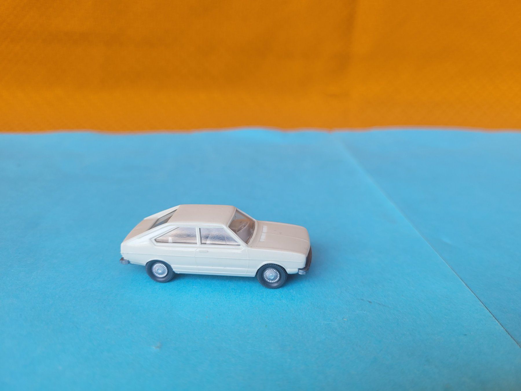 Volkswagen Modellini d'auto: VW Passat I 1:87 Wiking – Usato da Domdidier venduto da Bimbo57 5