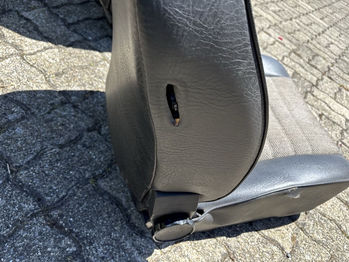 Porsche Tutti pezzi di ricambio auto: Sitze Porsche 911 – Usato da Oberrieden venduto da Maerz133 3