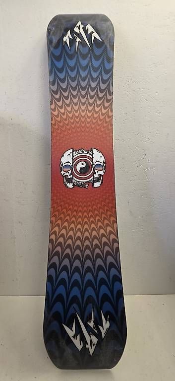 Jones Board: Snowboard Jones Tweaker Pro 1m56 – Usato da Sugiez venduto da factorysportoutlet 1
