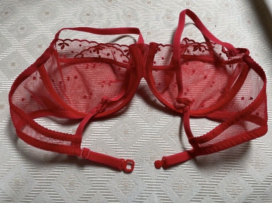 Altra biancheria intima: Lot de 2 soutiens-gorge raffinés 70C/75C – Nuovo (secondo la descrizione) da Biel/Bienne venduto da ale_6chv 4