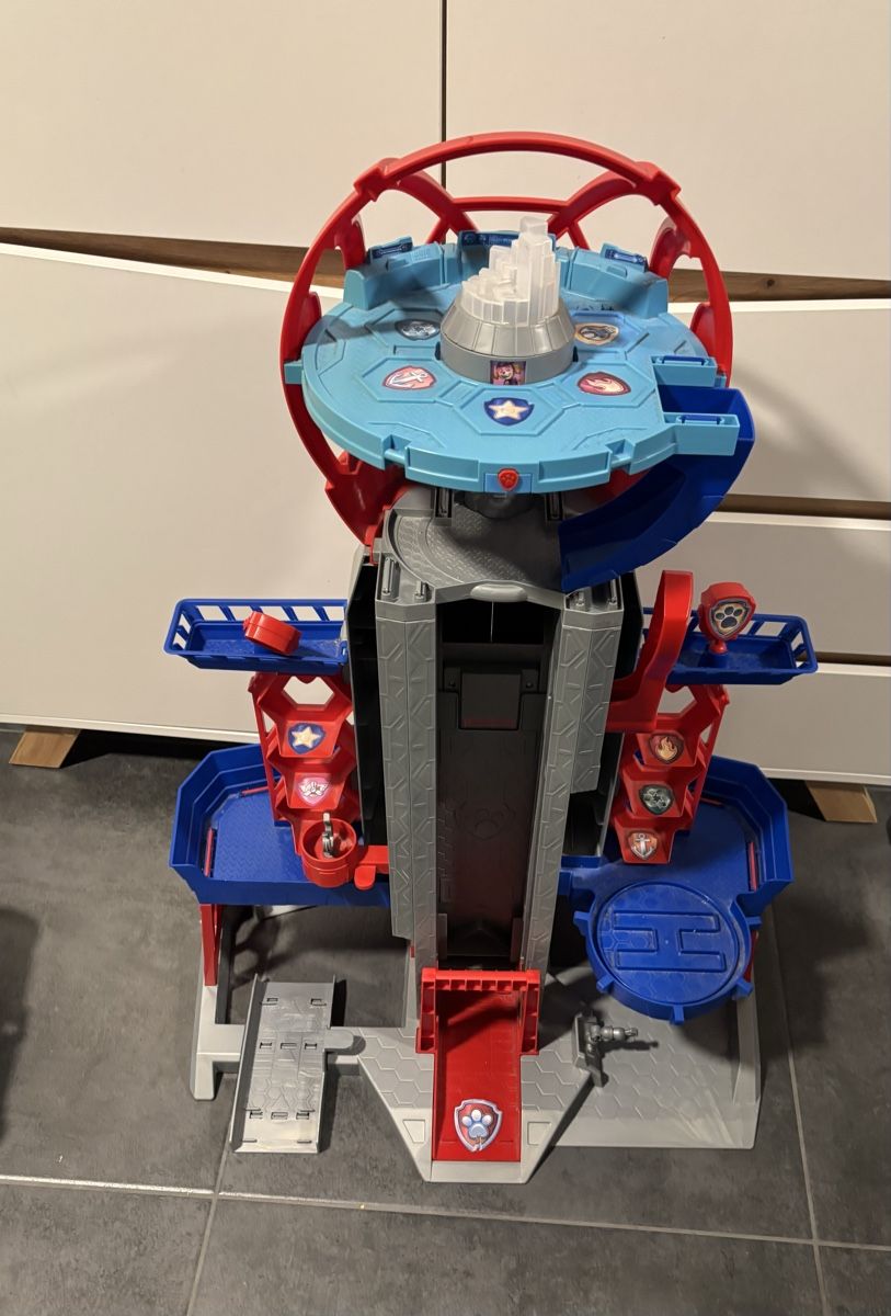 Spielzeuge: Paw Patrol Ultimate City Tower – Gebraucht aus Leuzigen von Infrared 2