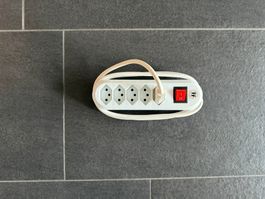 Steckdosenleiste 5-fach mit Kindersicherung und Schalter