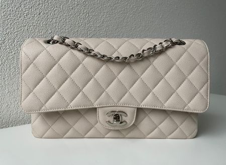 Chanel Classic Flap Tasche Medium
