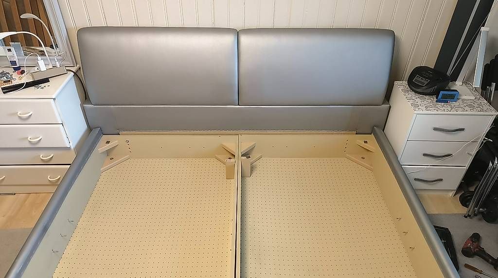 Lits: Bett 180×200 – D'occasion à Gams par MissTraveller