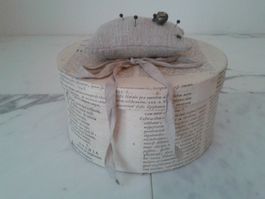 (Näh)Schachtel rund mit Nadelkissen Schmetterlinge