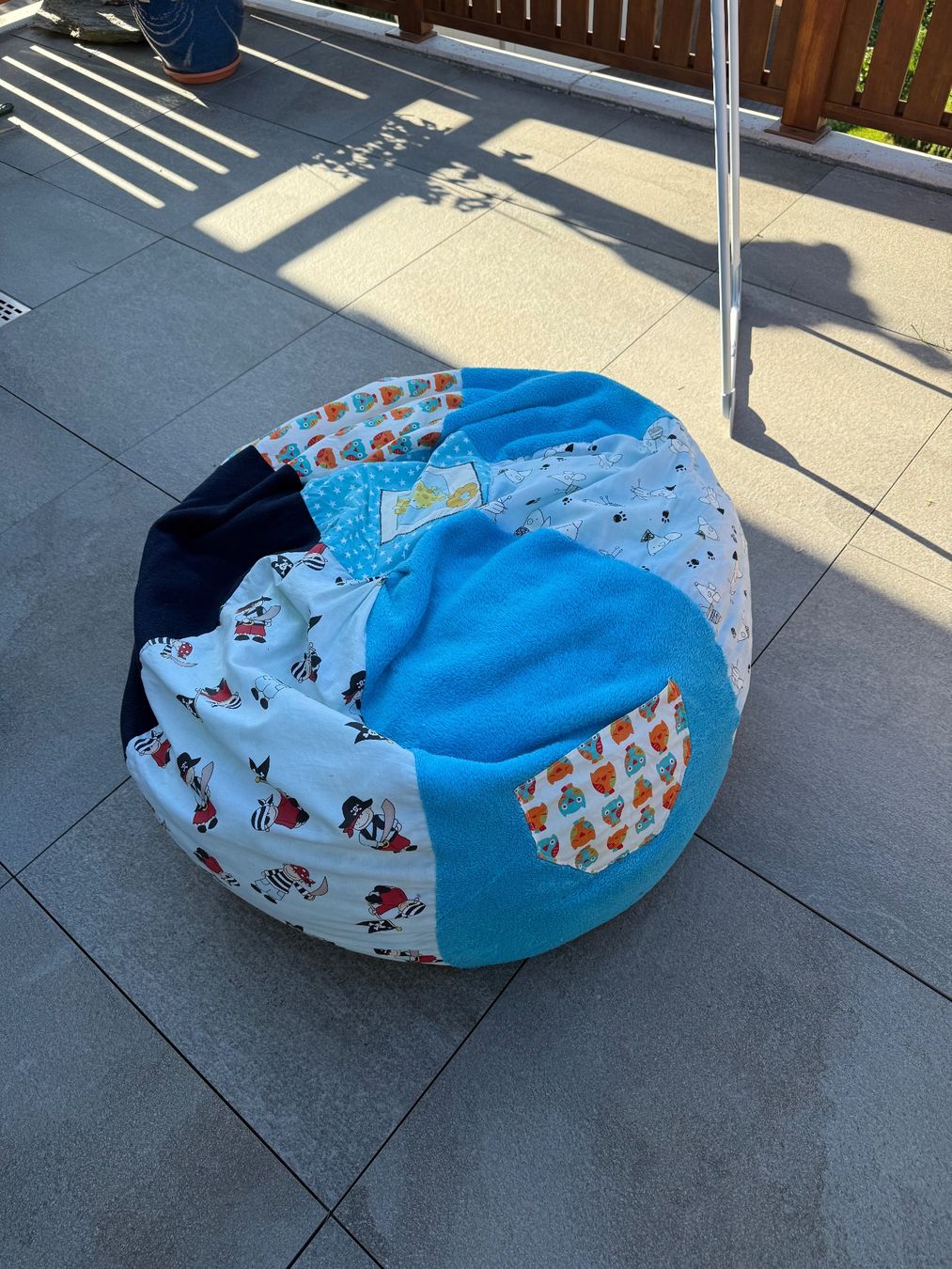 Cuscini: Sitzsack Kinder Unikat selbstgemacht – Nuovo (secondo la descrizione) da Sursee venduto da Kaloo01 1