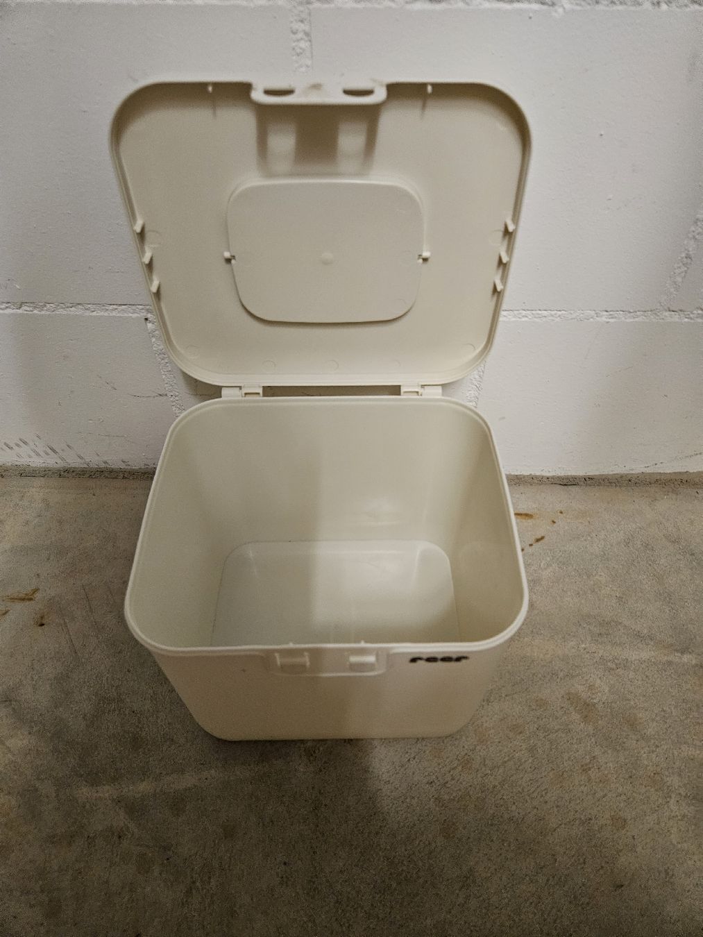 Reer Behälter & Ähnliches: Reer Safe container Behälter mit Deckel – Gebraucht aus Fulenbach von lua_755r